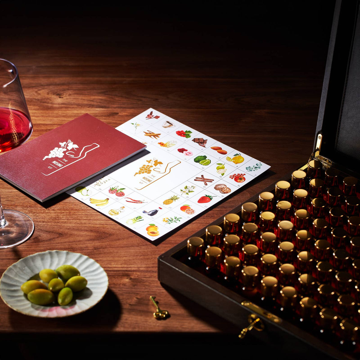Wine Aroma Training Kit for Wine Sommelier